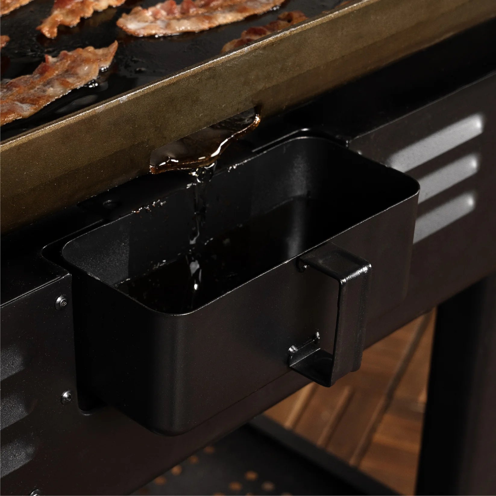 Grătar tip plită pe gaz Blackstone 36” Omnivore, cu capac