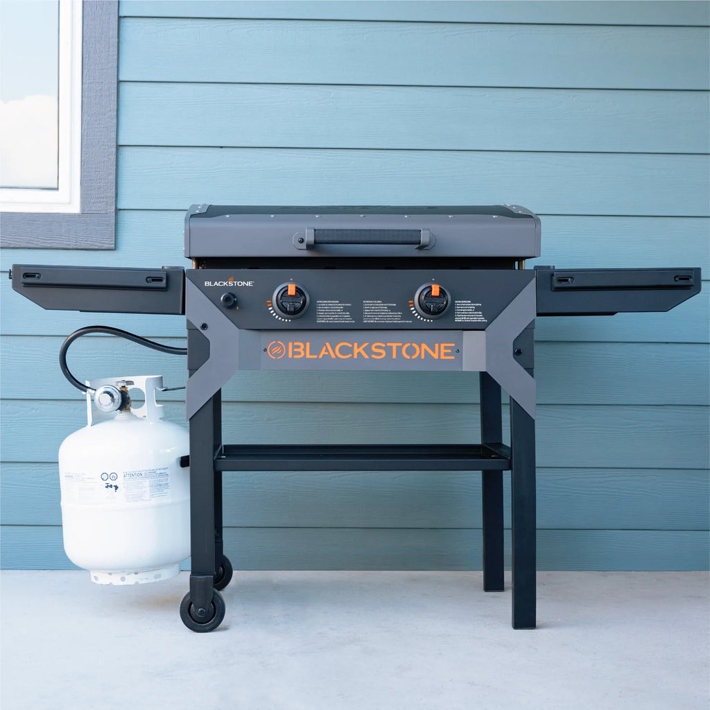 Grătar tip plită pe gaz Blackstone 28” Iron Forged, cu capac