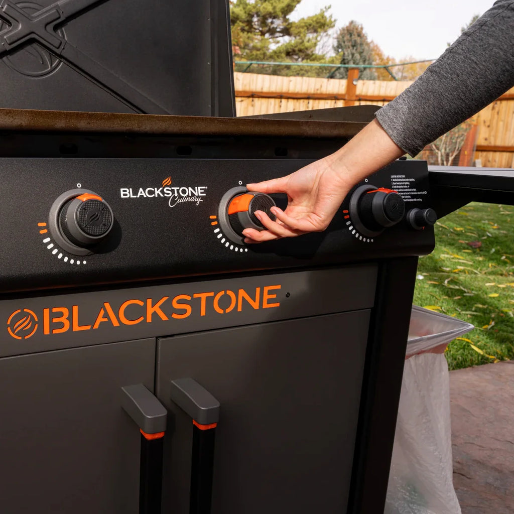 Grătar tip plită pe gaz Blackstone 36” Culinary, cu capac și dulap de depozitare