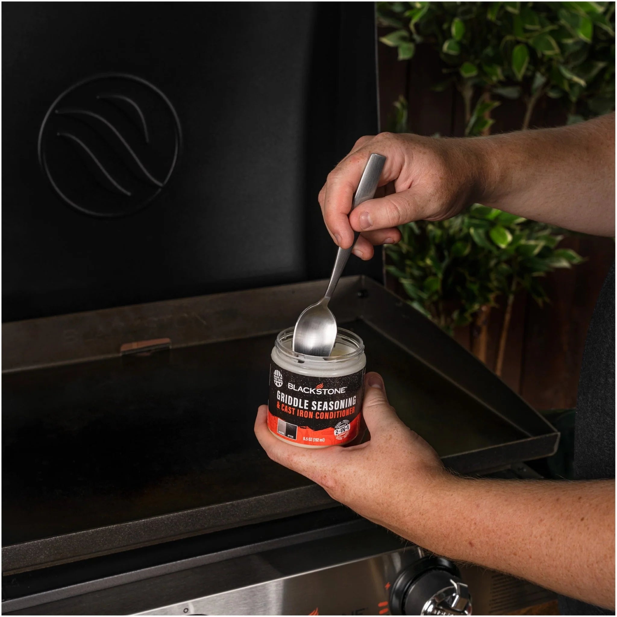 Ulei pentru asezonare Blackstone – Seasoning & Conditioner pentru fontă și oțel