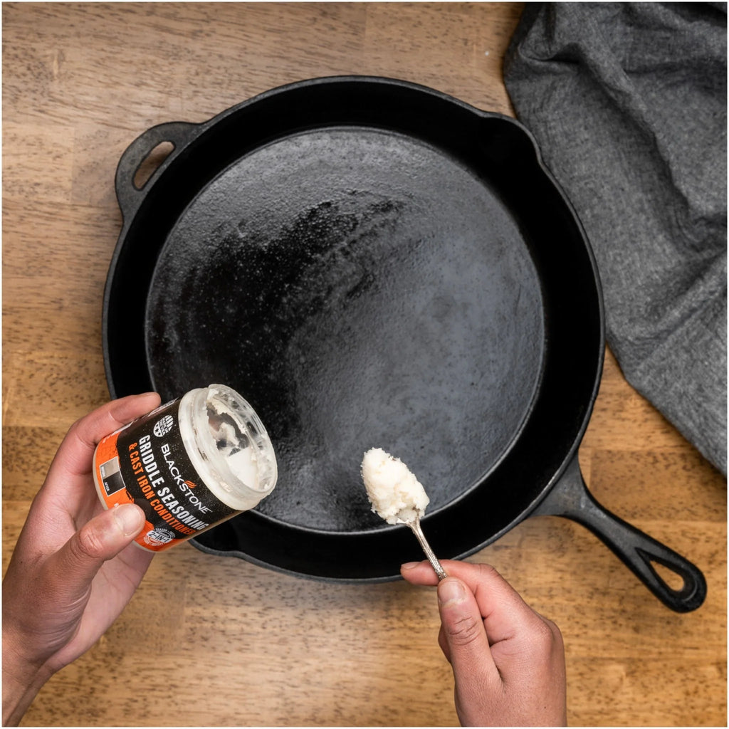 Ulei pentru asezonare Blackstone – Seasoning & Conditioner pentru fontă și oțel