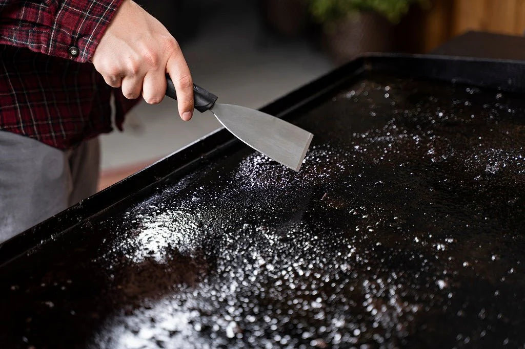 Blackstone – set curățare și întreținere pentru grătar tip plită