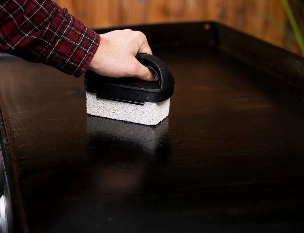 Blackstone – set curățare și întreținere pentru grătar tip plită